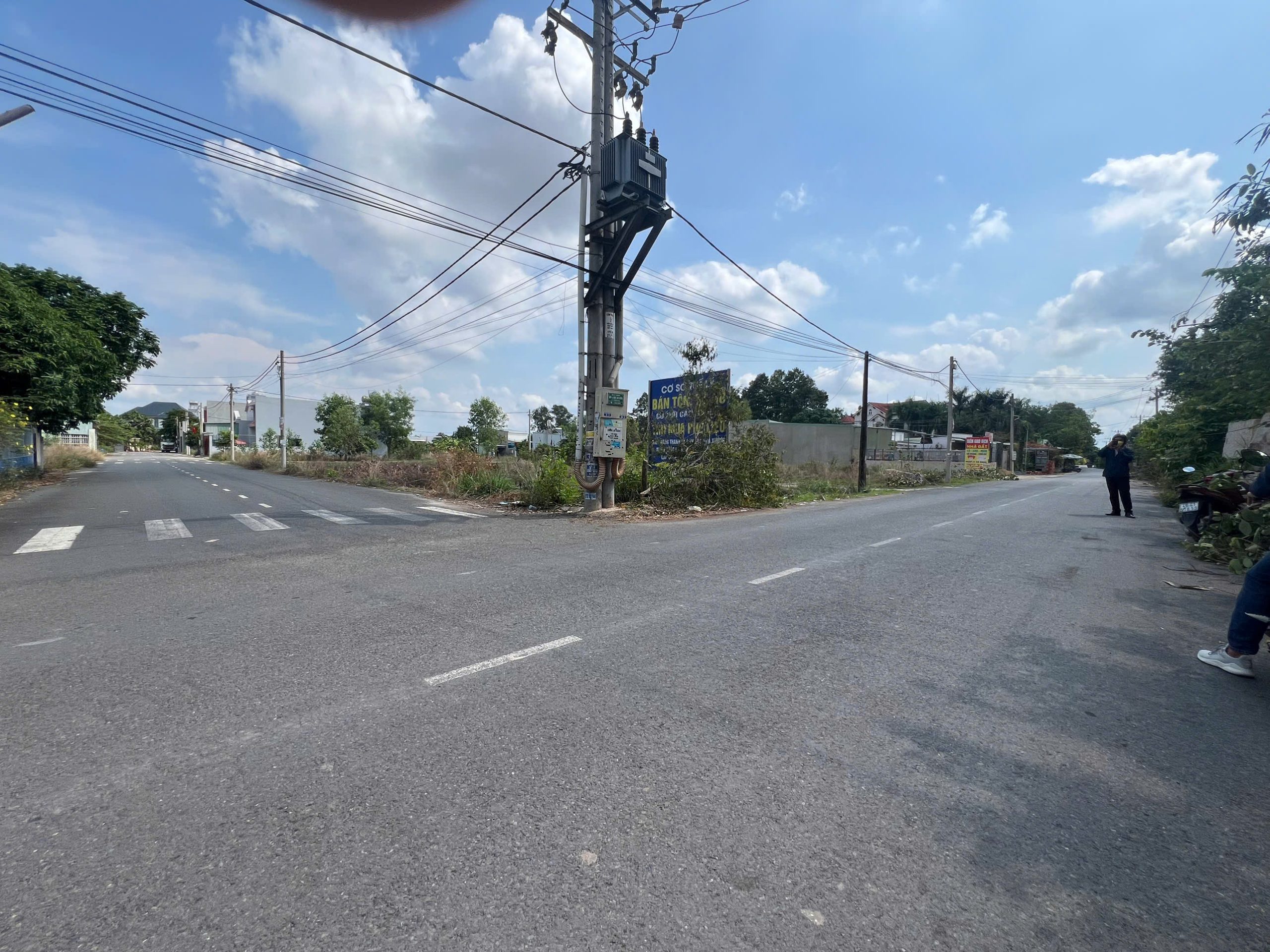 đường di chuyển ra các khu trung tâm An Phát 10