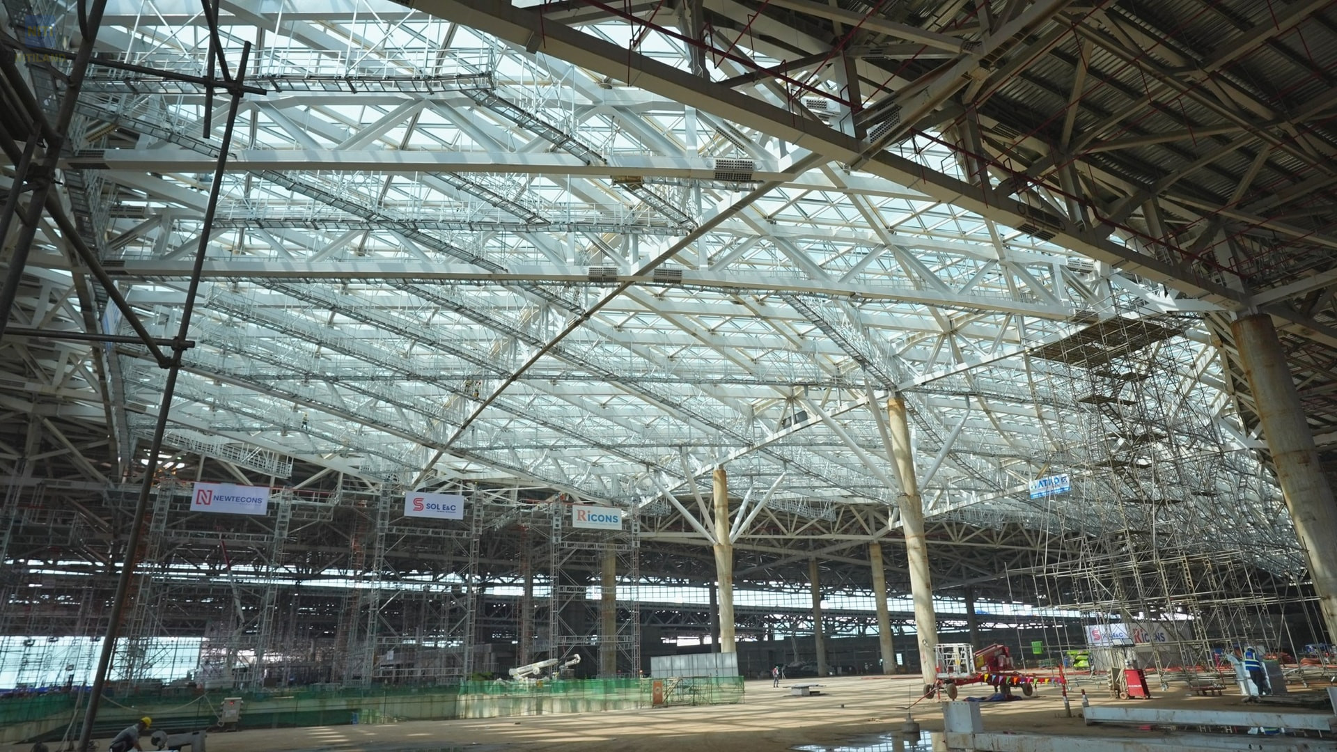 Tiến độ sân bay Long Thành 2026 nhà ga hoa sen