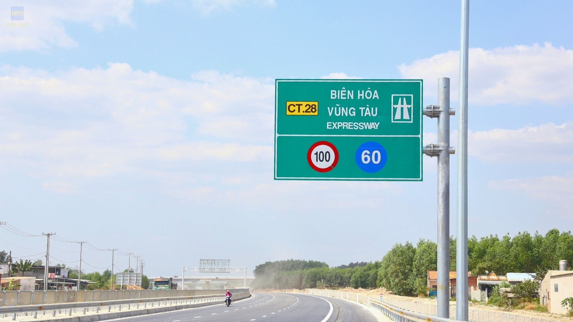 Cao tốc Biên Hòa Vũng Tàu vận tốc thiết kế 100km/h