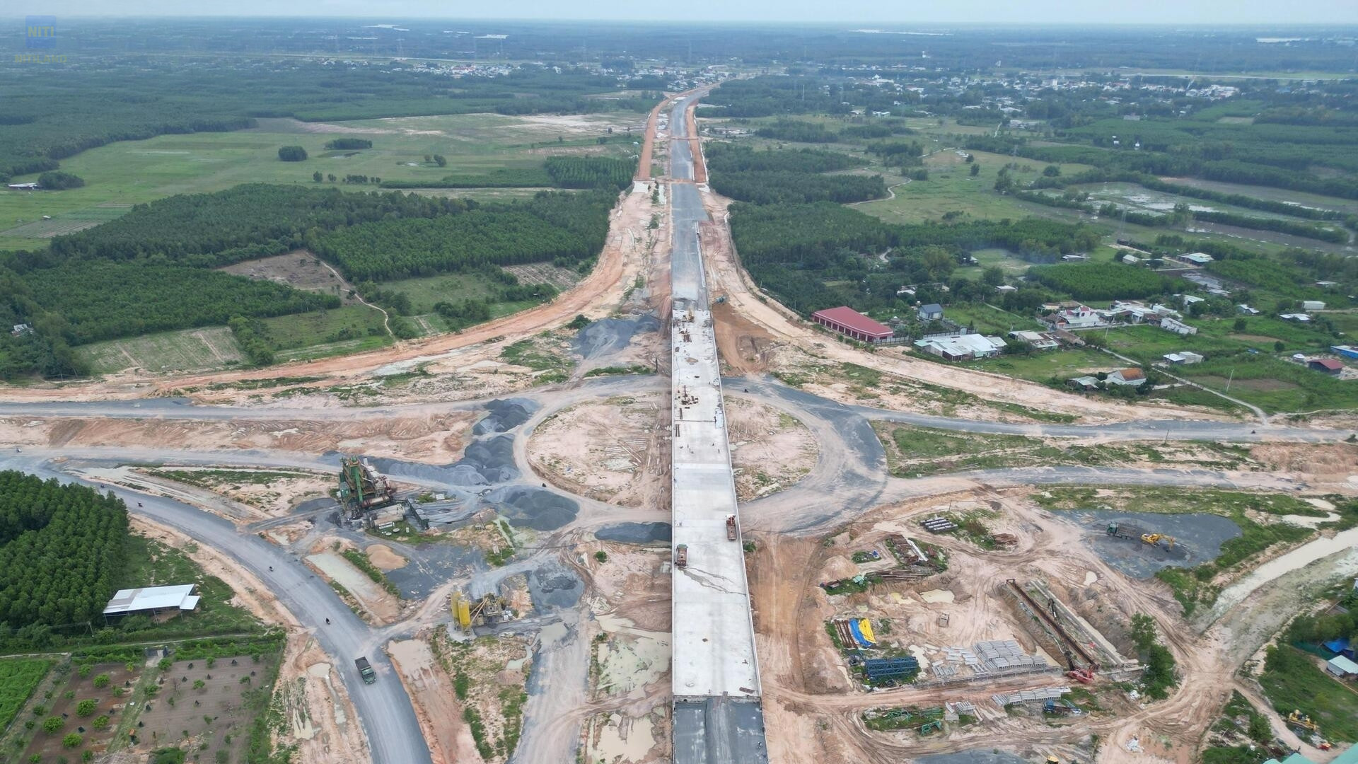 Hạ tầng Đồng Nai với hệ thống cao tốc và vành đai 3, vành đai 4 kết nối liên vùng