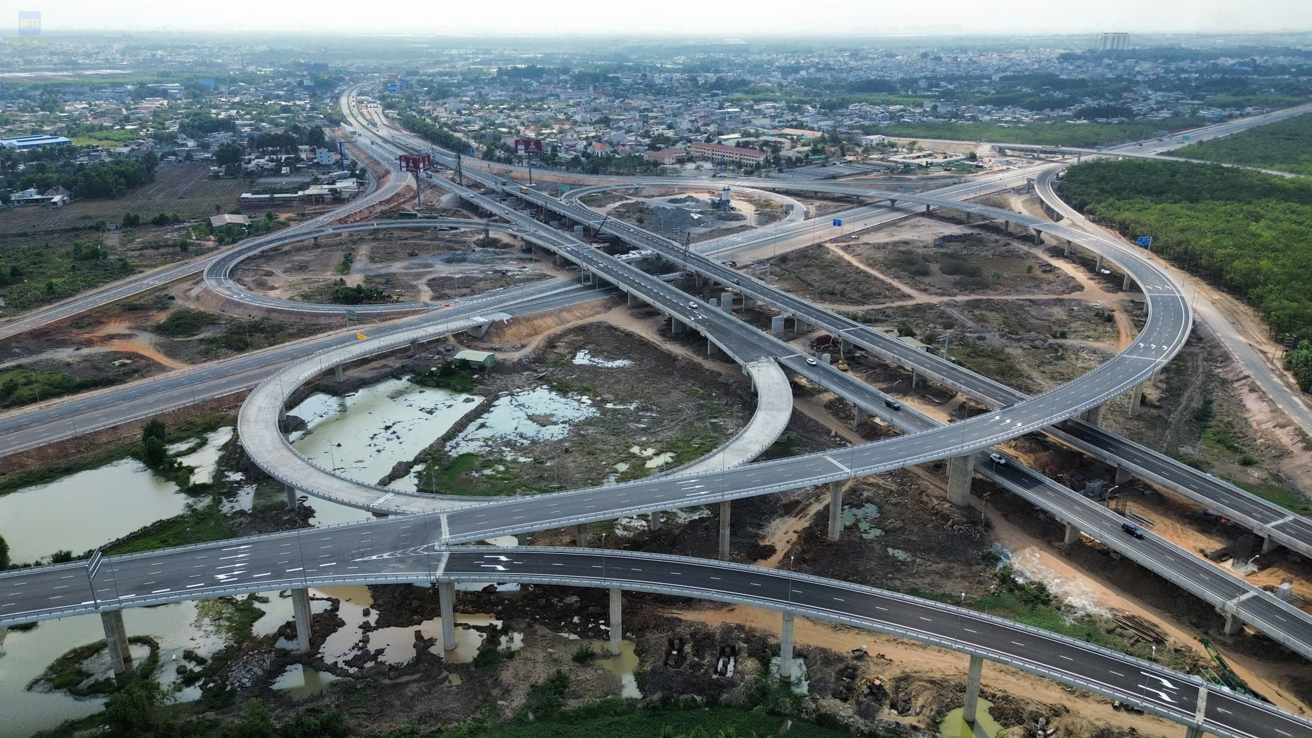 Đồng Nai định hình cực tăng trưởng mới hạ tầng liên vùng cao tốc metro sân bay 2026