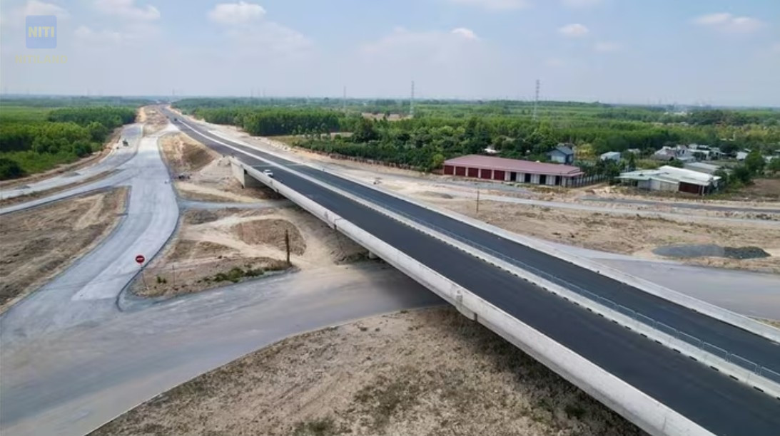 đồng nai thúc tiến độ dự án trọng điểm thi công