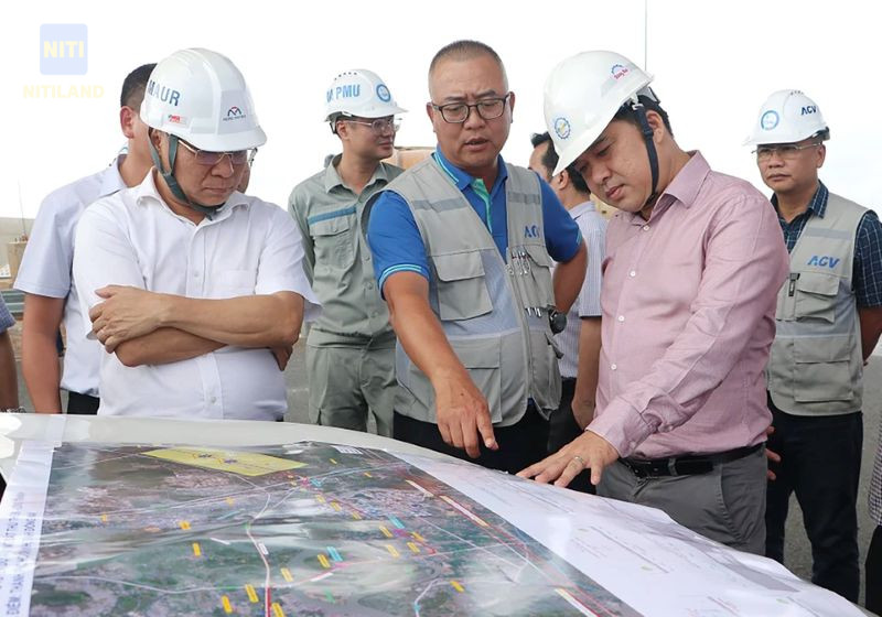 chủ tịch UBND TP.Đồng Nai trao đổi dự án metro kết nối TP.HCM với sân bay Long Thành