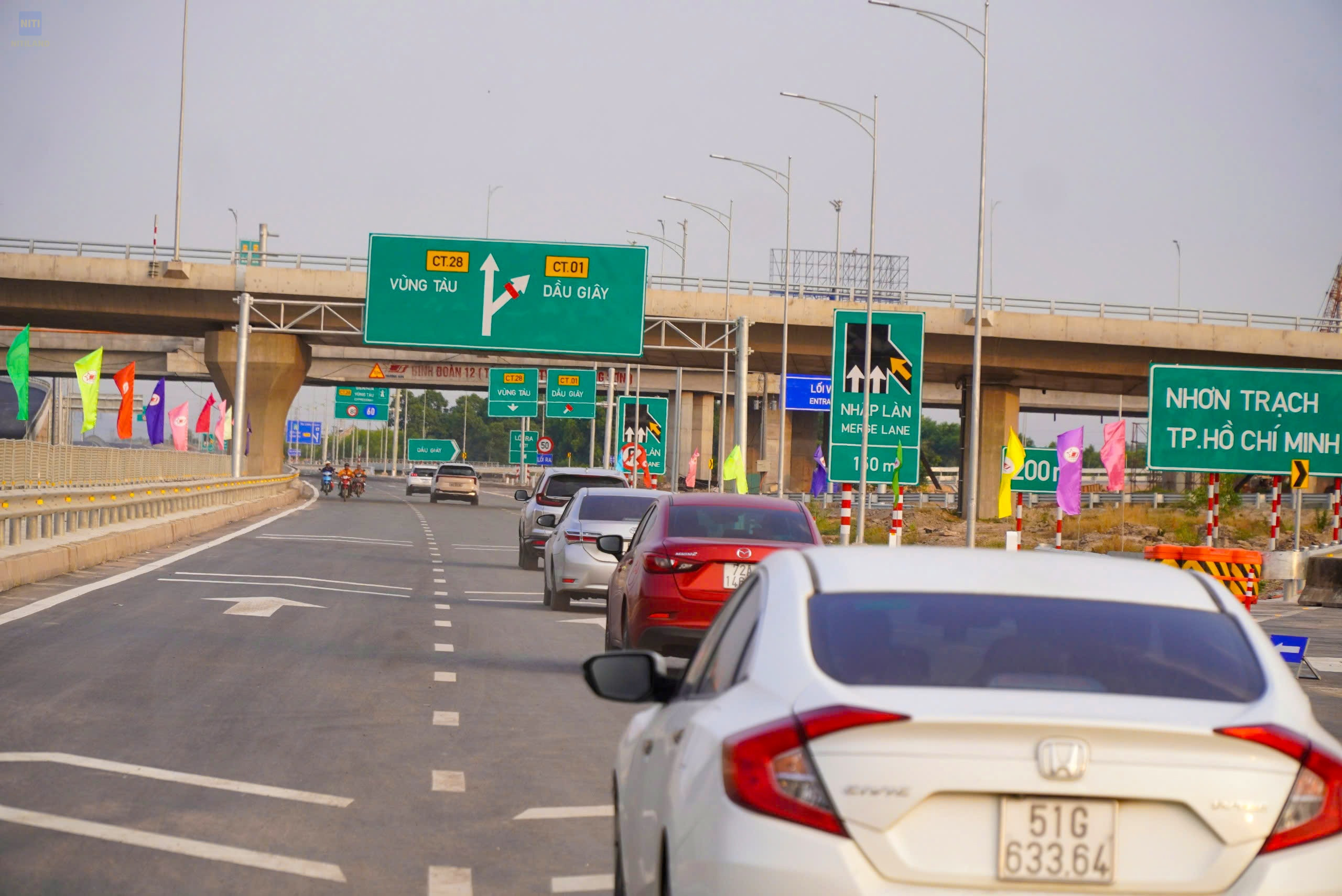 Thông xe toàn tuyến cao tốc Biên Hòa - Vũng Tàu tổ chức giao thông